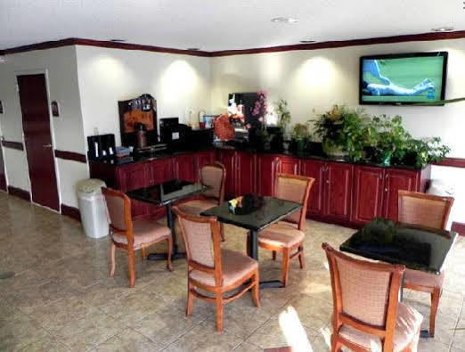 Atkinson Inn & Suites Lumberton Ngoại thất bức ảnh
